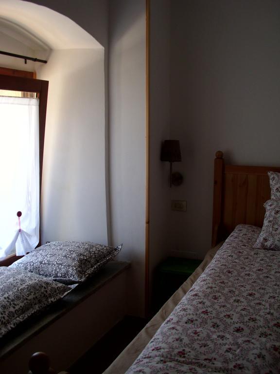 Maison Torrent Bed & Breakfast Doues Oda fotoğraf