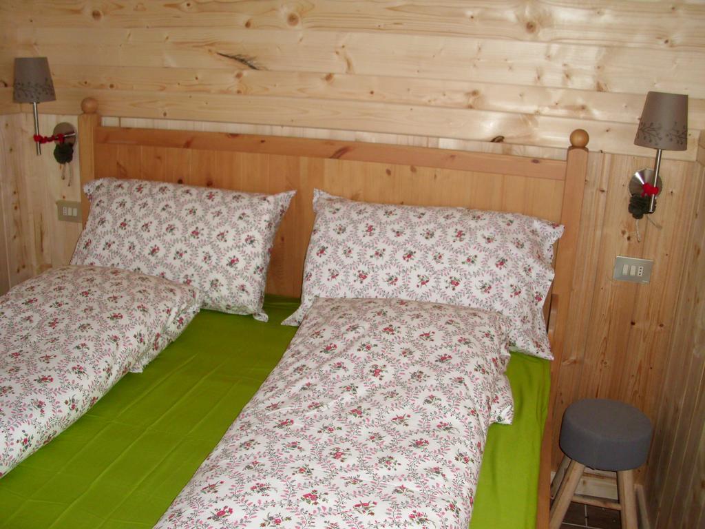 Maison Torrent Bed & Breakfast Doues Dış mekan fotoğraf