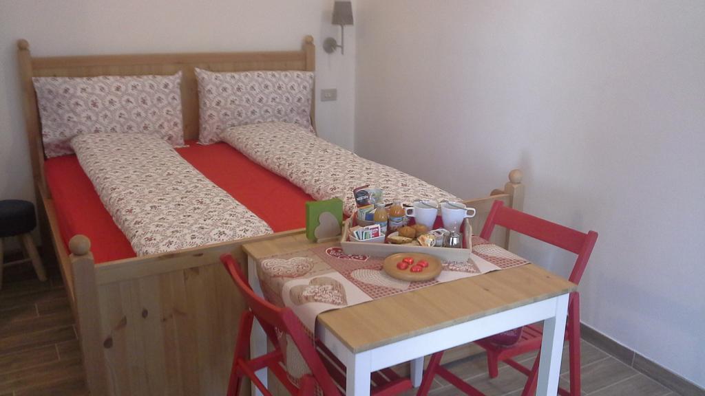 Maison Torrent Bed & Breakfast Doues Oda fotoğraf